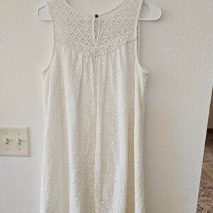 XHILARATION Womens Size XL Creamy White Lace Dress with Lining Sleeveless